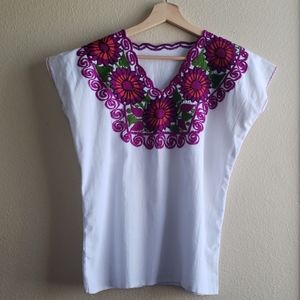 Embroidered linen floral top